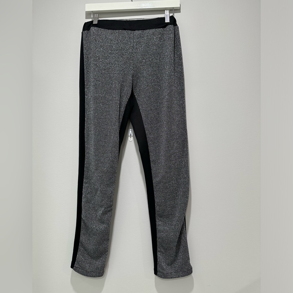 NEW Femme Fatale black leggings size L NWOT